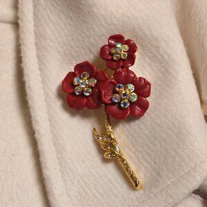 Women's Gold Plated Resin Crimson Rhinestone Flower Brooch NWOT